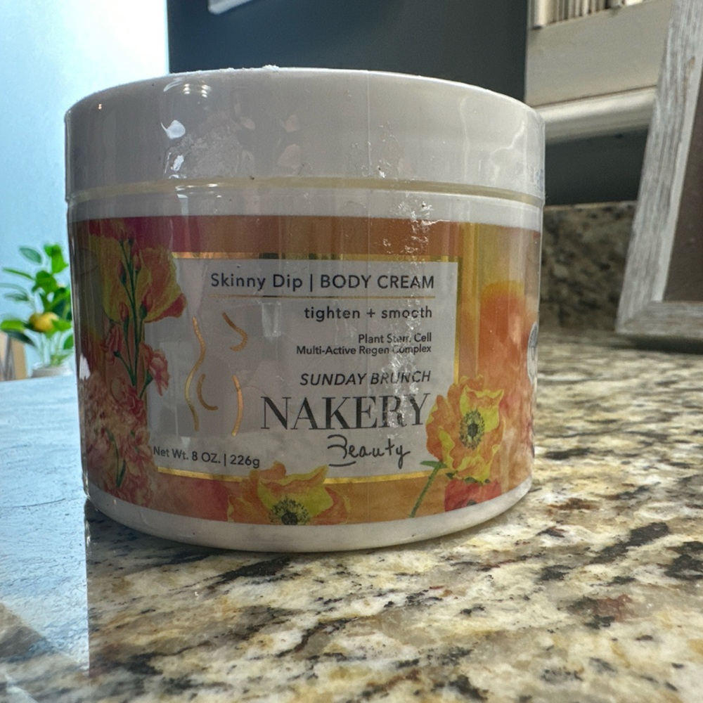 Nakery Beauty Skinny Dip Body Cream Sunday Bruch 8oz
